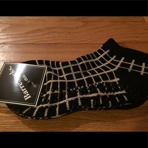 NWT Barre Socks. Gold ‘checked’